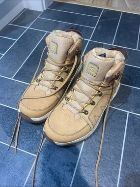 Salomon Tan Faux-Fur Lined Hiking Boots